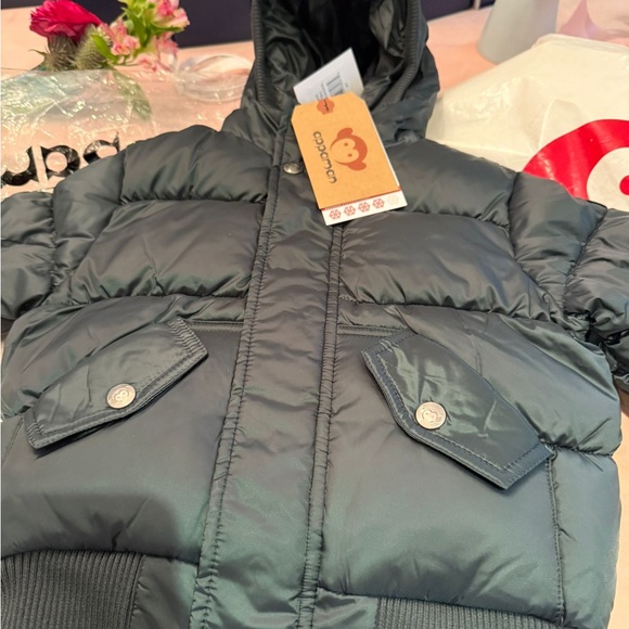 Brand new appaman coat size 2
Forest green
Ordered wrong size - Picture 4 of 5